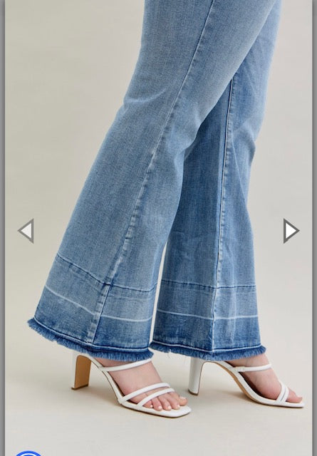 Judy Blue PLUS Size High Waist Tummy Control Jeans