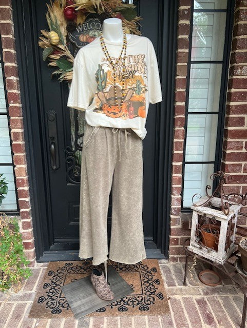 Tis' The Season Y'all-Fall T-Shirt