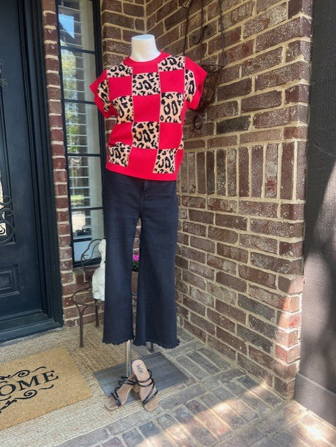 Checkmate Leopard/Red Top