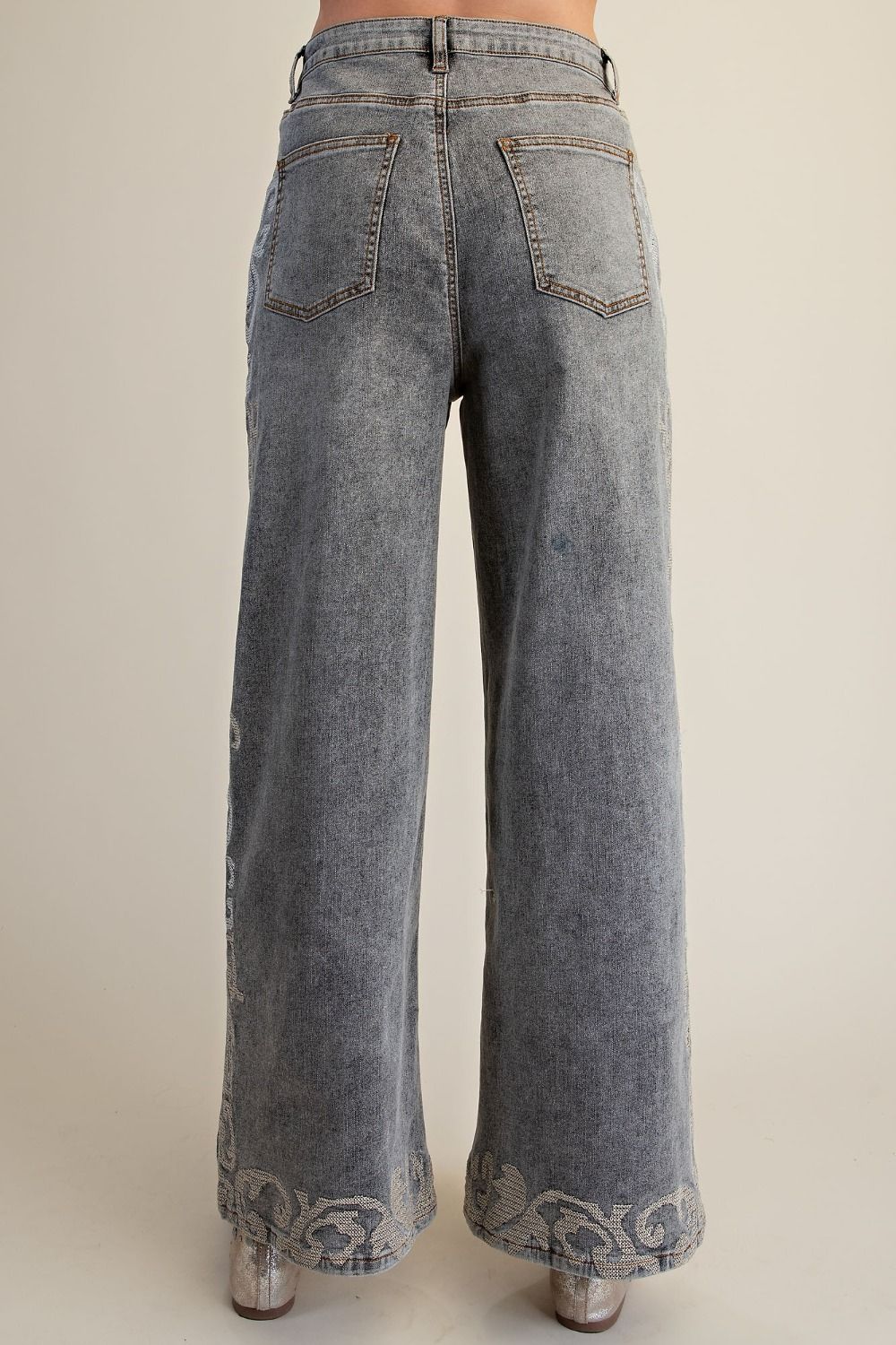 Easel's Embroidered Jeans - Ash