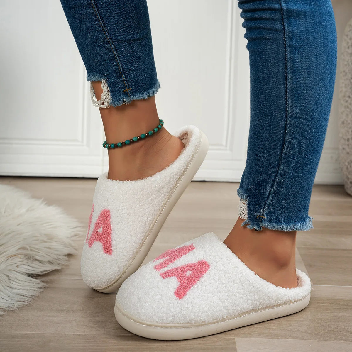 Mama Slippers-Pink Letters