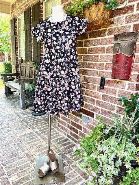 Maryjane Florals Dress-Black